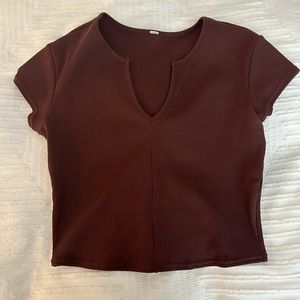 Alo Yoga workout top - size small